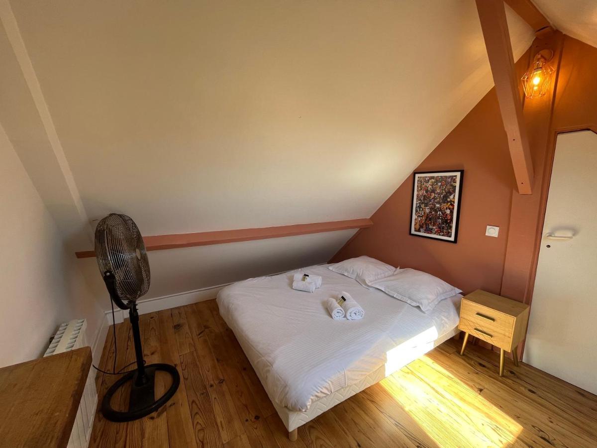 Gallina, Duplex En Centre Ville Sur Le Port De Caen Luaran gambar